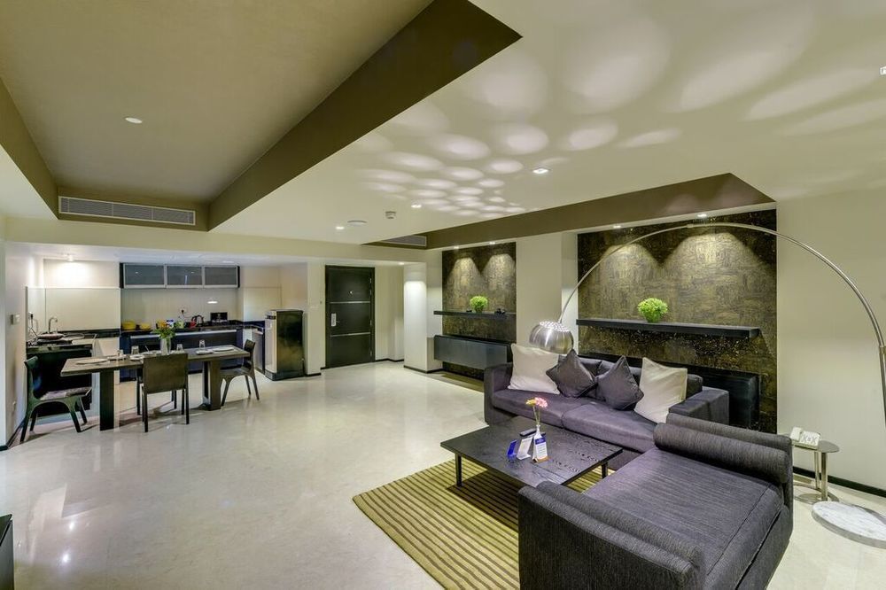 ทวานัม สโรวร ปอร์ติโก สวีท Hotel บังกาลอร์ ภายนอก รูปภาพ